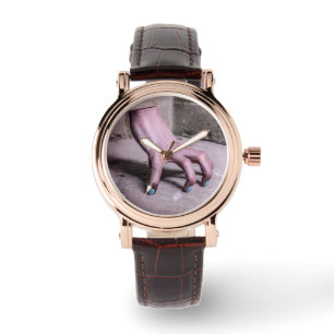 Relógios de Mão Estranha