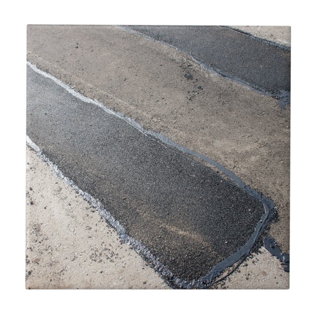 Repare o pavimento e a colocação do asfalto novo (Frente)