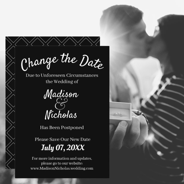 Reserve A Data Alterar a data de casamento Adiado Preto Minimalis (Change the Date Wedding Postponed Minimalist Black Save The Date Announcement)