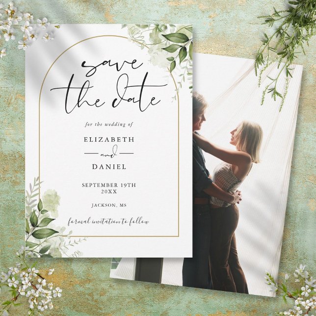 Reserve A Data Arco de Noiva Elegante com Verde Rústico e Dourado (Rustic Greenery Elegant Gold Arch Photo Wedding Save The Date)