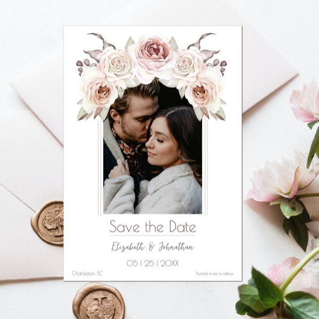 Reserve A Data Arco de Rosa Boêmia Foto  (Bohemian Rose Arch Photo Save the Date)