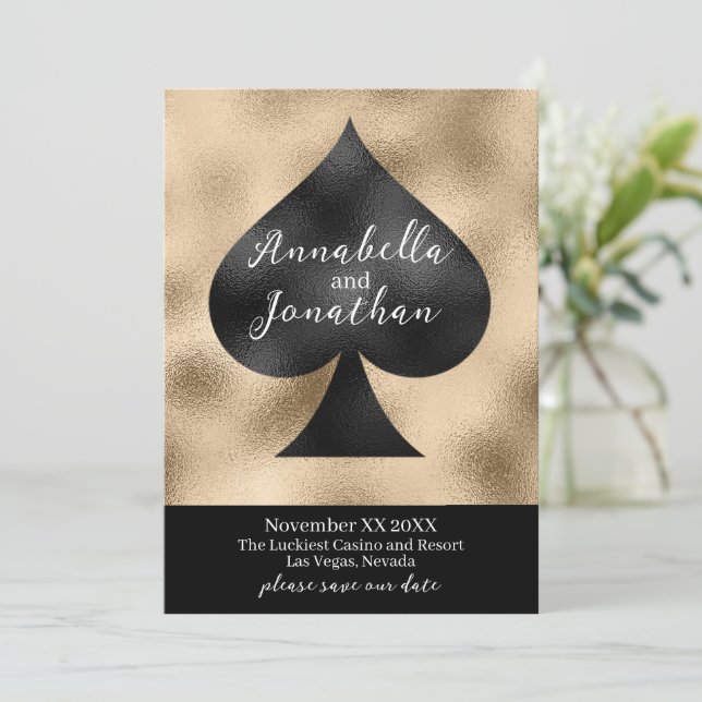 Reserve A Data Black Spade em Dourado (Em pé/Frente)