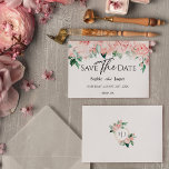 Reserve A Data Blush Floral White Weding Flat Salvar A Data<br><div class="desc">Este blush de casamento branco floral salva a data design apresenta belos fundos neutros em chic de preto ou branco com simples tipografia moderna e caligrafia elegante para definir um tom sofisticado para qualquer estilo de evento. Cada produto é embelezado com rosas rosas rosadas e escamosas, cor-de-rosa, bem como fitas...</div>