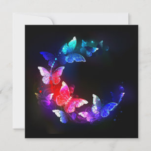 Reserve A Data Borboletas Neon Night brilhantes sobre fundo preto