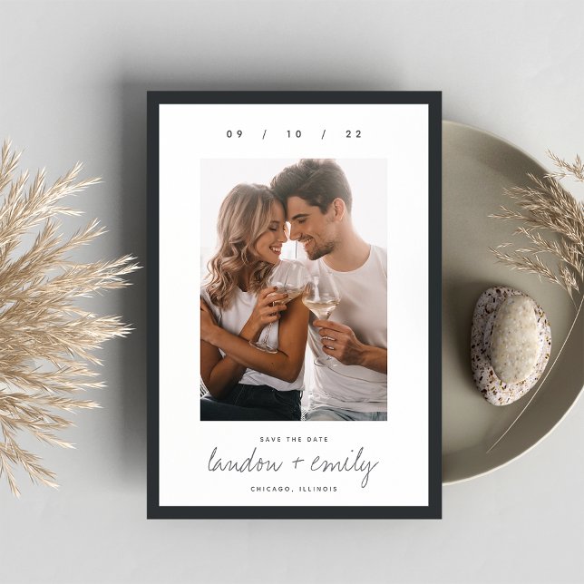 Reserve A Data Borda Clássica | Foto Vertical Simples Elegante (Criador carregado)