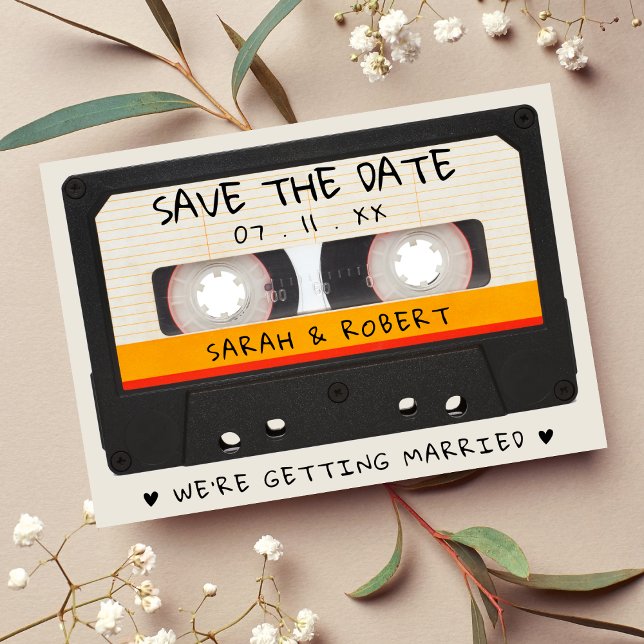 Reserve A Data Casamento com fita cassete retrô (Retro Cassette Tape Wedding Save The Date)