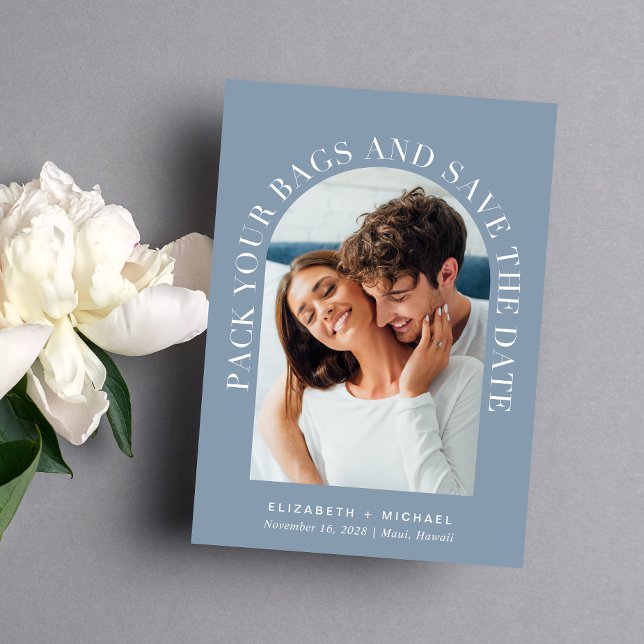 Reserve A Data Casamento de Destino de Código QR de Arch de Fotog (Celebrate your love story with a save the date showcasing your photo in an elegant arch frame)