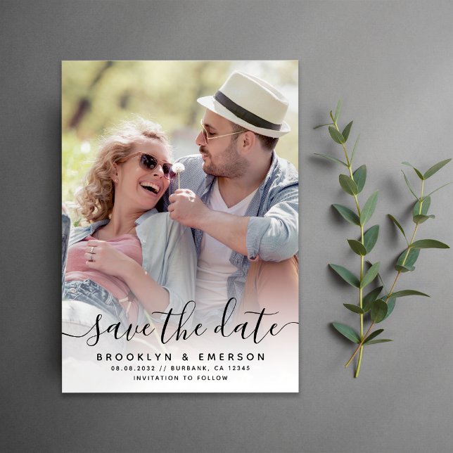 Reserve A Data Casamento de Foto com Rascunho de Caligrafia (Criador carregado)