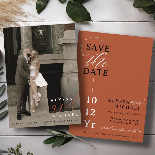 Reserve A Data Casamento de Foto Simples Terracotta Rust (Elegant modern photo typography inline simple wedding save the date, black, white, terracotta, rust)