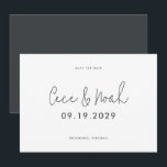Reserve A Data Casamento de tipografia moderna estilosa e simples<br><div class="desc">Convite de casamento de tipografia moderna elegante e estilosa para salvar a data. Design moderno minimalista e estiloso. Cores preto e branco podem ser personalizadas.</div>