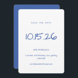 Reserve A Data Casamento Elegante Azul Branco Mínimo Escrito Manu<br><div class="desc">Anuncie seu dia especial em estilo com este moderno cartão Save the Date com um design azul e branco minimalista. A tipografia contemporânea e o layout limpo criam uma elegante aparência eterno que se adapta a qualquer tema de casamento. Perfeito para casais que adoram artigos de casamento simples e sofisticados....</div>
