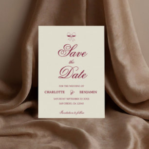 Reserve A Data Casamento Elegante em Script Burgundy com Laço de