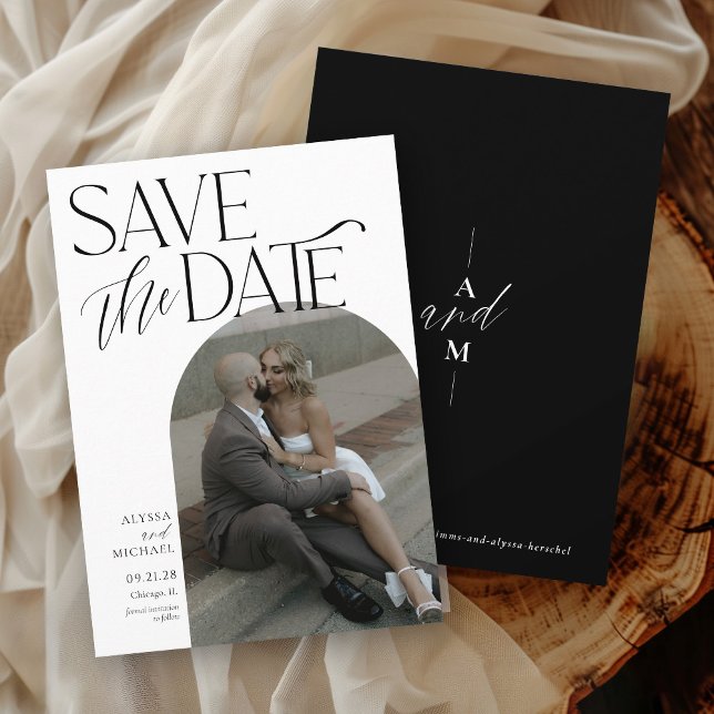 Reserve A Data Casamento Elegante Moderno Preto Simples Arco Foto (Elegant modern arch photo typography inline monogram simple black and white wedding save the date)