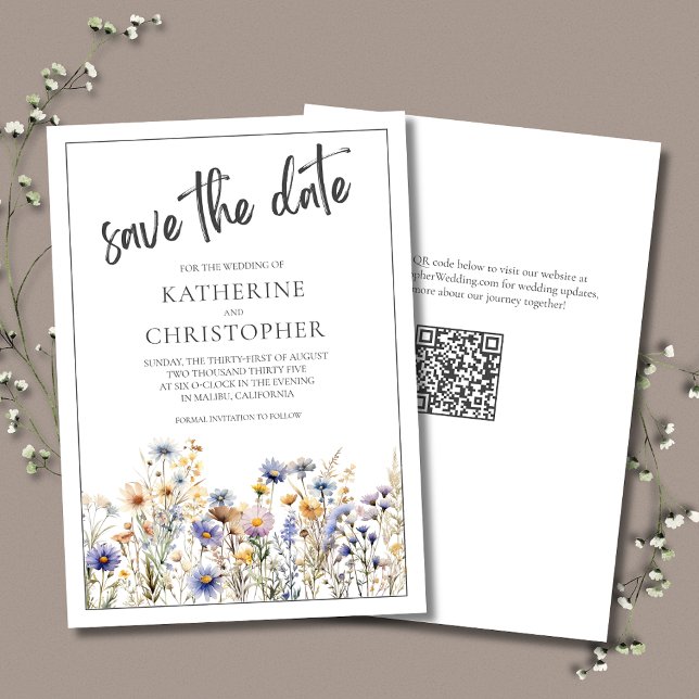 Reserve A Data Casamento Floral Elegante Moderno de Flores Selvag (Blue Wildflowers Wedding Save The Date card with QR Code for wedding website.)