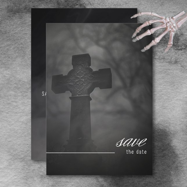 Reserve A Data Cemitério Gótico Preto e Branco Até Casamento da M (Gothic Black & White Cemetery Until Death Wedding Save The Date)