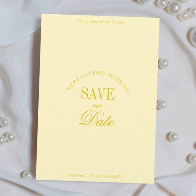 Reserve A Data Classy Butter Yellow Elegant Save the Date Card (Criador carregado)