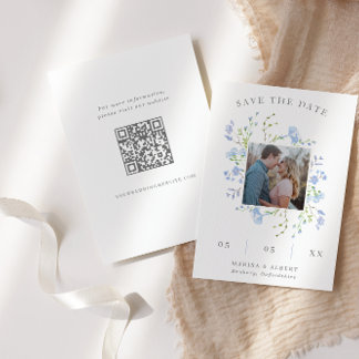 Reserve A Data Código QR de Fotografia de Quadro Floral Azul Clar