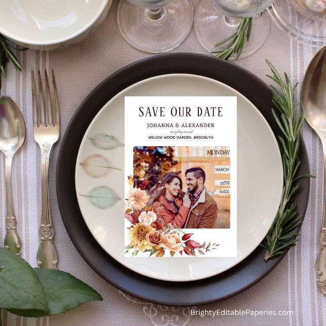 Reserve A Data Dália Floral em Aquarela Foto Terracota Outono  (Dahlia Photo Terracotta Autumn Save The Date Where modern design meets the timeless beauty of autumn)