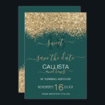 Reserve A Data Dourado brilho verde moderno Confetti Sweet 16<br><div class="desc">A elegante, glamourosa e moderna e doce festa de aniversário de dezesseis anos salva o cartão de data é perfeito para a jovem adolescente contemporânea e na moda. Ele apresenta um falso bloco de cores escondido com brilho brilho brilhante em ouro sobre um simples fundo verde esmeralda com um número...</div>