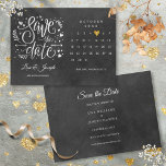 Reserve A Data Dourado calendário Coração Preto<br><div class="desc">Este na moda para salvar a placa de data apresenta um calendário com um coração bonito de amor dourado destacando sua data especial em um fundo de quadro. O inverso tem detalhes adicionais sobre a data,  incluindo o endereço do seu site de casamento. Projetado por Thisnotme©</div>