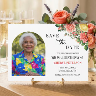 Reserve A Data Elegante festa de aniversário de 94 anos com flore
