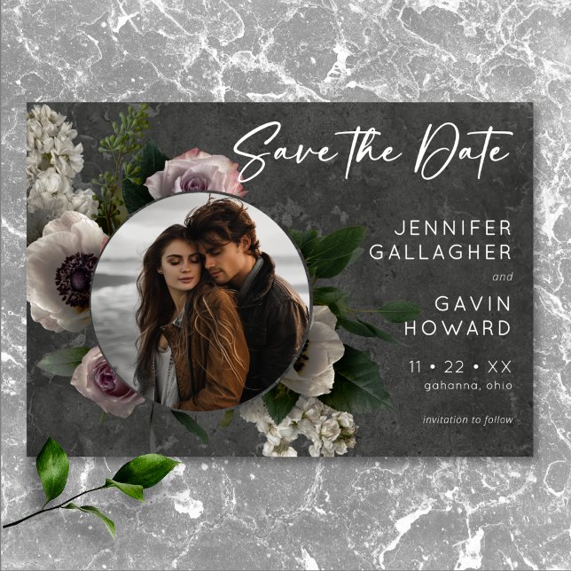 Reserve A Data Elegante Foto de Noiva Floral Moderna em Cinza Car (Charcoal Gray Elegant Floral Modern Wedding Photo Save The Date)