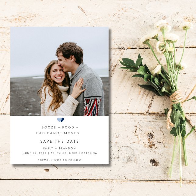 Reserve A Data Engraçado Booze Má Dança Move Foto De Casamento (Funny Booze Bad Dance Moves Wedding Photo Save The Date)