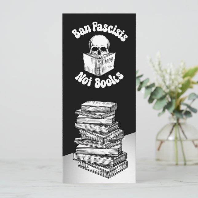 Reserve A Data Favorito de Banimento de Fascistas Não Livros (Em pé/Frente)