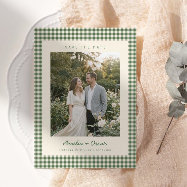 Reserve A Data Festa de Casamento com Foto e Padrão Xadrez Verde  (Criador carregado)