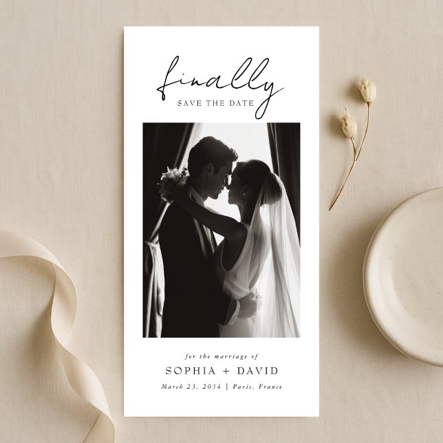 Reserve A Data Finally | Black and White Bookmark Photo Wedding (Criador carregado)