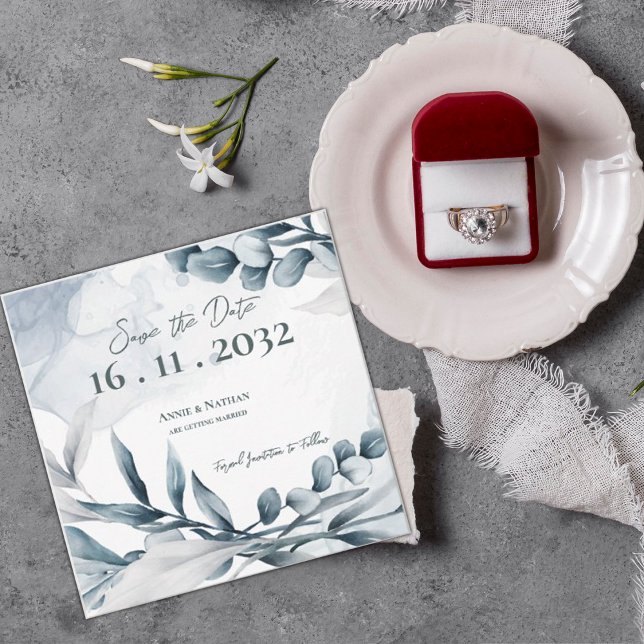 Reserve A Data Folhas de Eucalipto Azul Empoeirado Casamento Eleg (Dusty Blue Eucalyptus Leaves Elegant Wedding Save The Date)