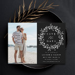 Reserve A Data Foto de Casamento de Boho Wildflower do Elegante N<br><div class="desc">Este casamento elegante salve o cartão de data com flores silvestres e coroa de silhueta com suas iniciais de fotos e casais no verso. Para uma personalização mais avançada deste design,  clique no BOTÃO FERRAMENTA DESIGN AZUL acima!</div>