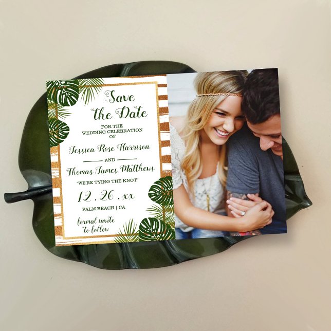 Reserve A Data Foto de Casamento de Praia Gold Foil & Green Palm  (Criador carregado)