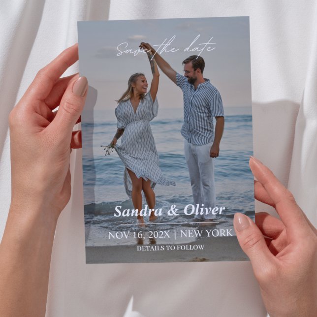 Reserve A Data Foto De Casamento De Script Moderno Salvar O Cartã (Beach Photo Save The Date Wedding Invitation)