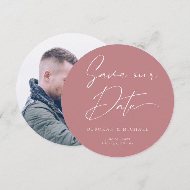 Reserve A Data Foto de Rosa Dusty em Círculo de Caligrafia Modern (Frente/Verso)