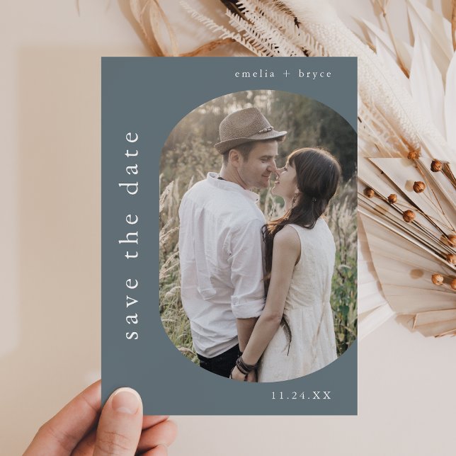 Reserve A Data Foto EMELIA Winter Minimalist Dusty Blue Weding (EMELIA Photo Winter Minimalist Dusty Blue Wedding Save The Date)