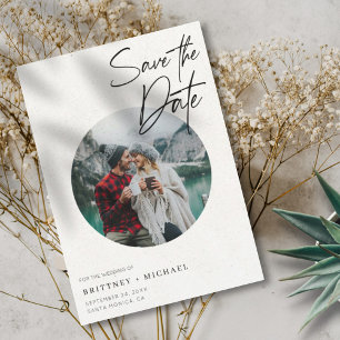 Reserve A Data Foto Moderna