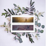 Reserve A Data Fotos de Paisagens Mínimas<br><div class="desc">Layout de foto panorâmica dupla simples de paisagem. Opção para texto no verso ou personalizar e editar conforme desejado.</div>