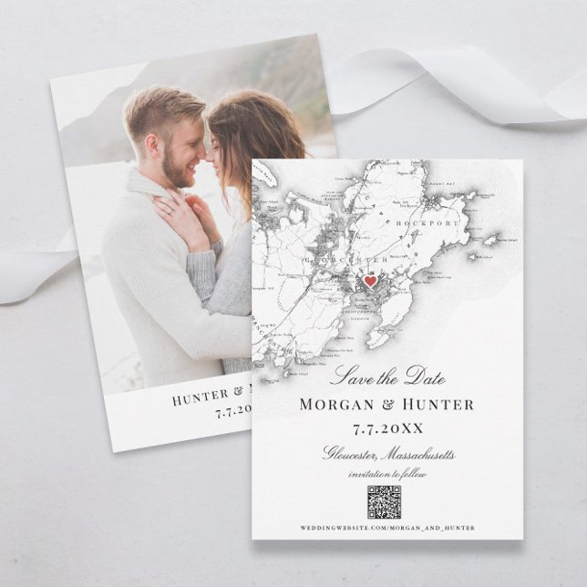 Reserve A Data Gloucester Cape Ann Salve a Data Código QR legante (Black and White Gloucester map save the dates with elegant QR code)