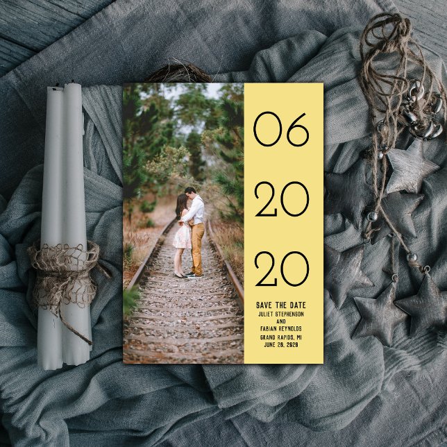 Reserve A Data Imagem do Lado Elegante - Salvar a Data | Amarelo (Yellow Elegant Side Swept Photo Save the Date)