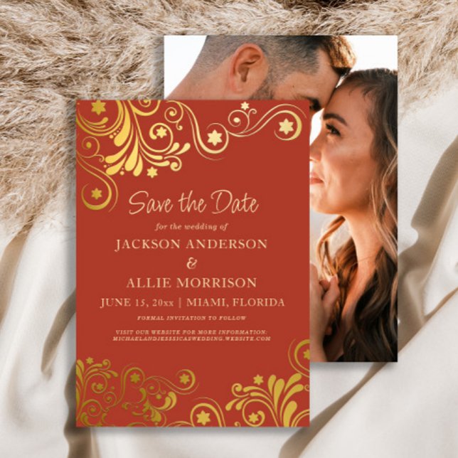 Reserve A Data Laranja Escuro Queimado com Ondulações Douradas Fo (Burnt orange and gold flourish wedding Save the Date photo card)