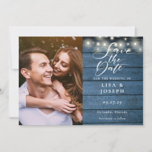 Reserve A Data Luzes de Corda em Madeira Azul Script Foto Casamen