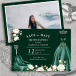 Reserve A Data Princesa Vestido e Rosas Brancas Foto Verde Esmera<br><div class="desc">Elegante emerald green quinceanera Salve o convite de data com fotos personalizadas, vestido de princesa verde e rosas brancas. A design está completa com calçados de salto alto, tiara e cetro e tem uma paleta colorida de verde esmeralda, verde-escuro, branco prateado e cremoso. A música feminina e chique... salve o...</div>