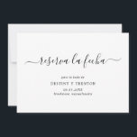 Reserve A Data Reserva La Fecha Simple Elegant Casamento Espanhol<br><div class="desc">Simples casamento Salve a data em espanhol com um design limpo e minimalista com um toque elegante com "reserva la fecha" em roteiro com sujeira. Espanhol branco e negro moderno Salve a Data sem fotos que se coordenam lindamente com qualquer estilo de casamento.</div>