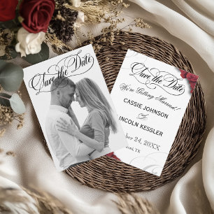 Reserve A Data Rosa vermelha Script Save the Date Card