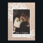 Reserve A Data Salve a Tendência de Data e a Placa de Artesanato<br><div class="desc">Salve a Trendy de Data e o Cartão de Artesanato de Fotografia Moderno é a excelente de enviar as grandes notícias para seus amigos e família mostrando uma sua imagem favorita. Lindos e desenhados ramos Mistletoe enquadram bem a foto.</div>