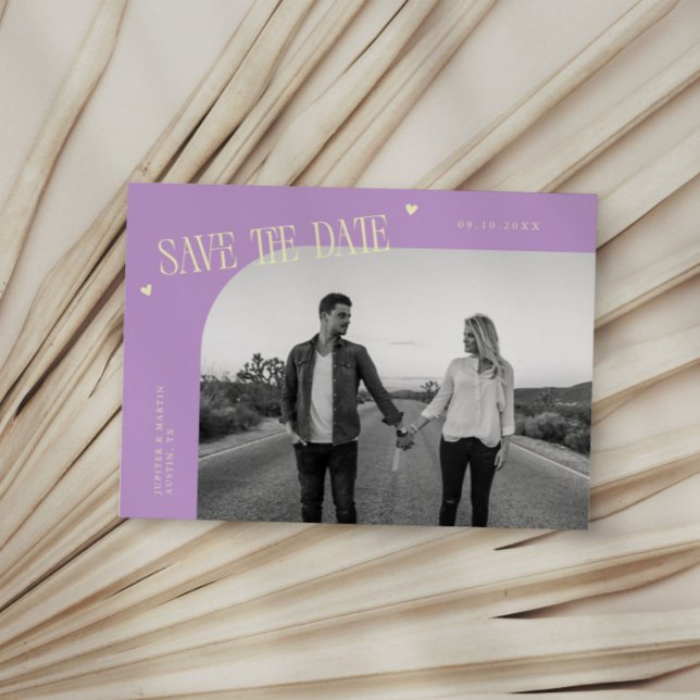 Reserve A Data Simple Heart Wisteria Lemon Curved Frame Photo (Criador carregado)