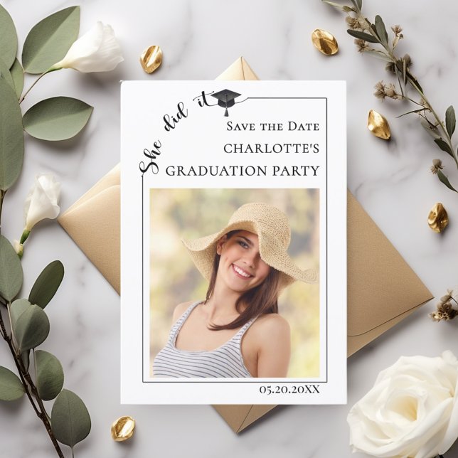 Reserve A Data Simple modern photo Graduation party Save the Date (Criador carregado)