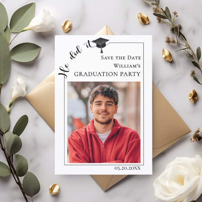 Reserve A Data Simple modern photo Graduation party Save the Date (Criador carregado)