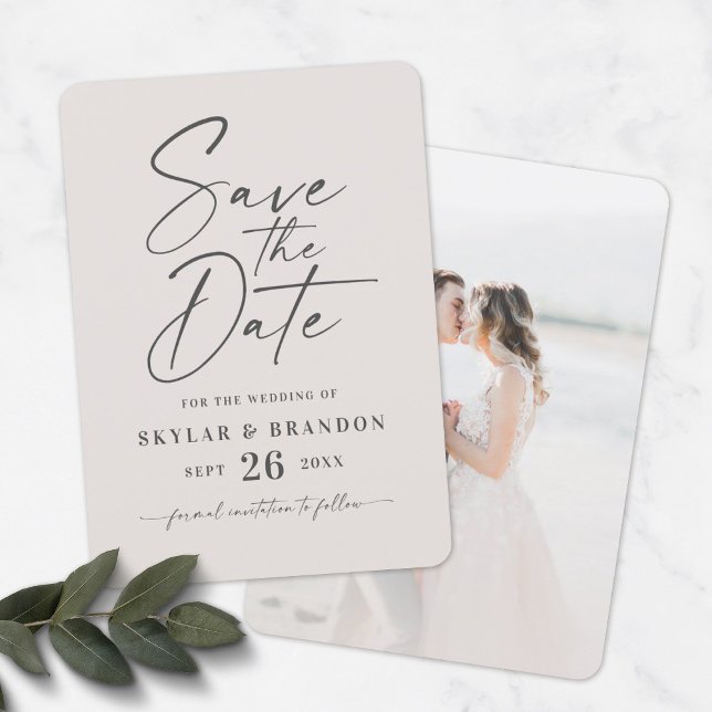 Reserve A Data Simples Branco com Script e Casamento Fotográfico (Criador carregado)